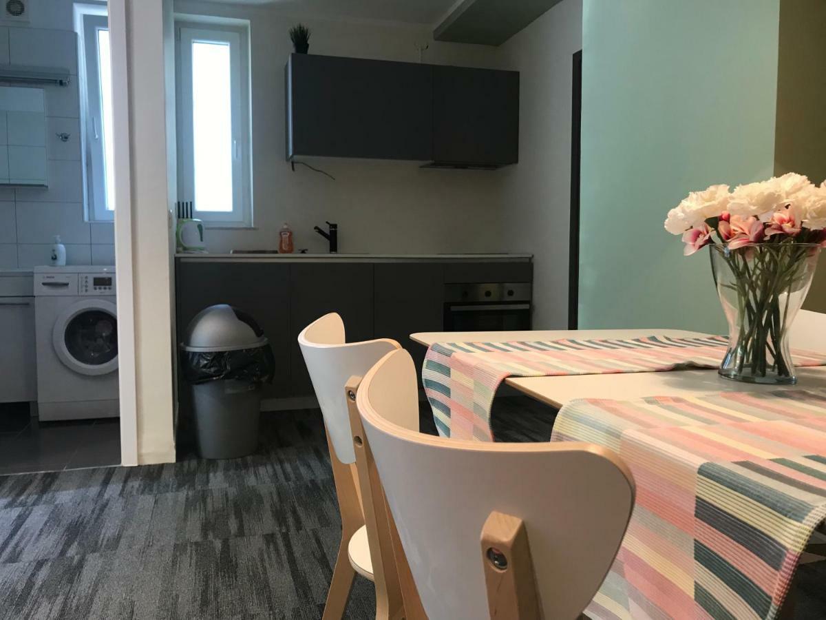 One Bedroom Apartment Split Bagian luar foto
